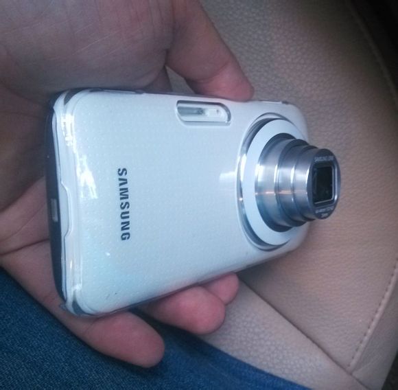 Samsung-Galaxy-S5-Zoom