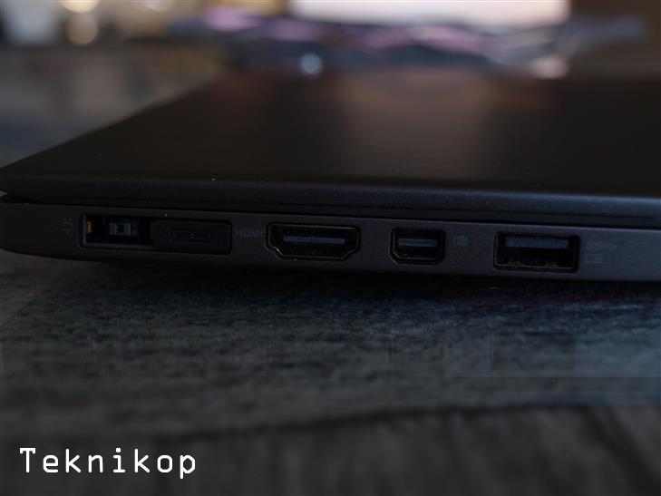 Lenovo-Thinkpad-X1-Carbon-review-7